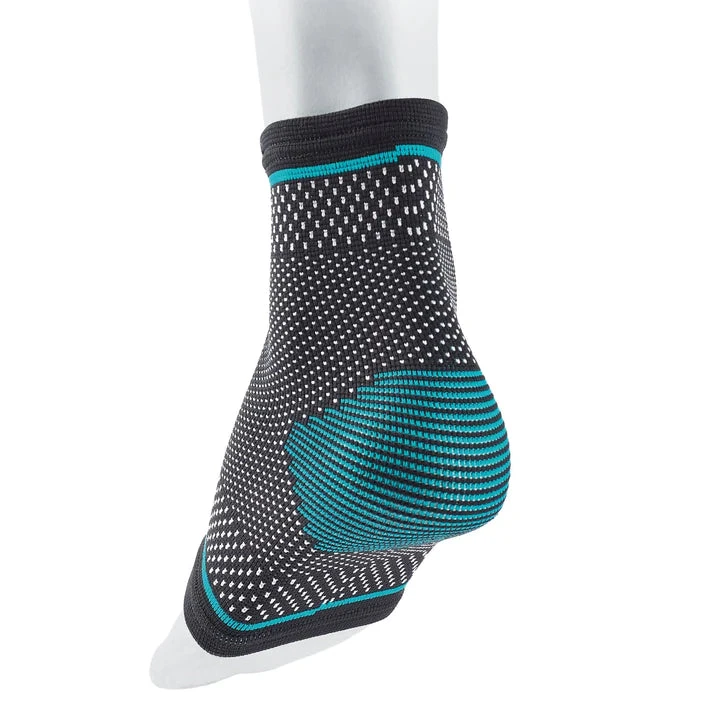 Ultimate Performance Ultimate Compressive Elasticated Ankle Support 4 Ultimate Performance Ultimate Compressive Elasticated Ankle Support - Image 2