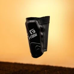 G-Form Youth Volt CE Shinguard 10 G-Form Youth Volt CE Shinguard -Sporting Goods Store 1 0ee690db be67 4585 9397 ee3ad2fc9f88