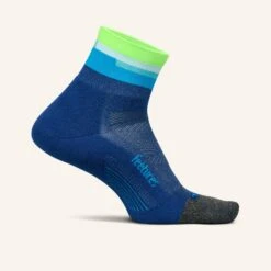 Feetures Elite Light Cushion Quarter Running Socks