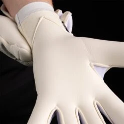 OG1 Type-R Jnr GK Gloves 20 OG1 Type-R Jnr GK Gloves -Sporting Goods Store 1 c5110a57 f44e 47b4 a0d1 c999c57c6398