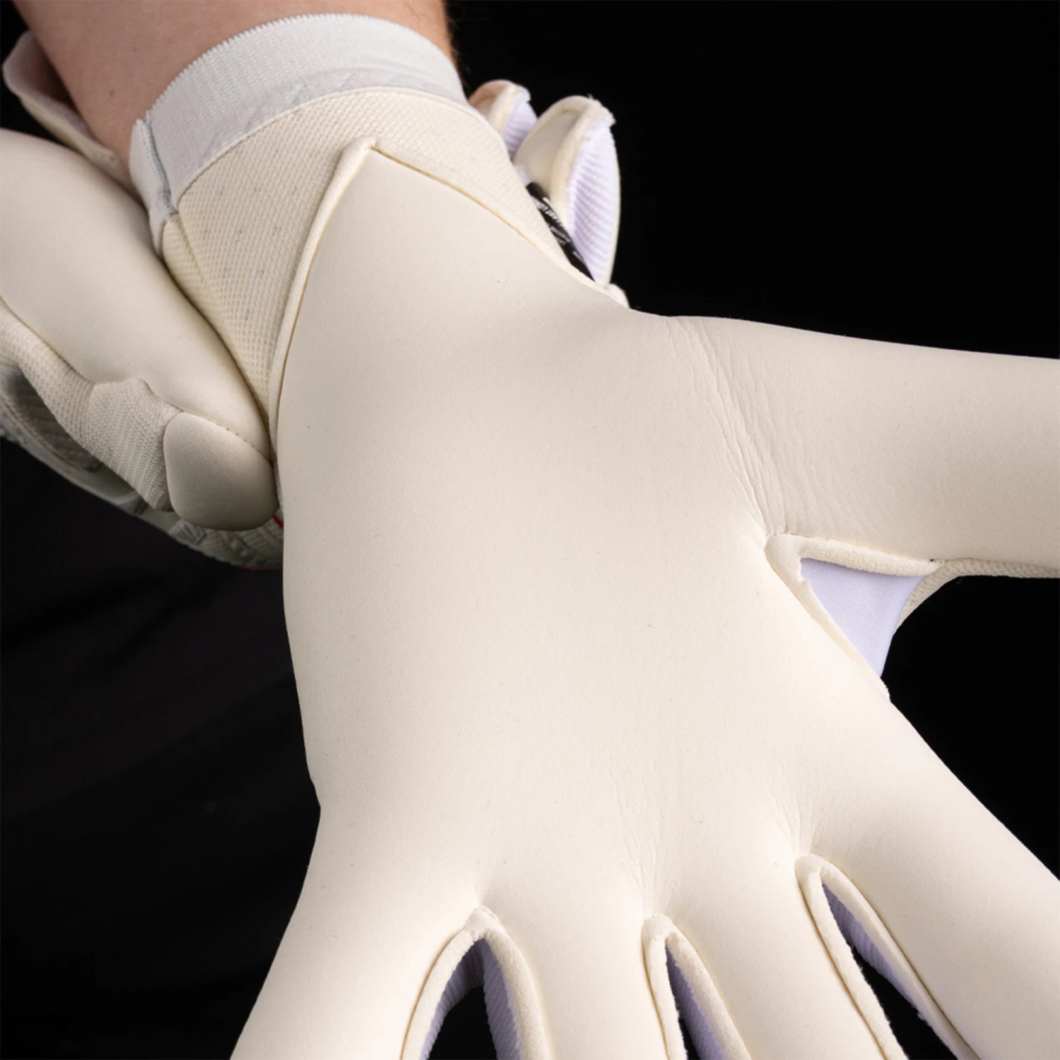 OG1 Type-R Jnr GK Gloves 10 OG1 Type-R Jnr GK Gloves - Image 8