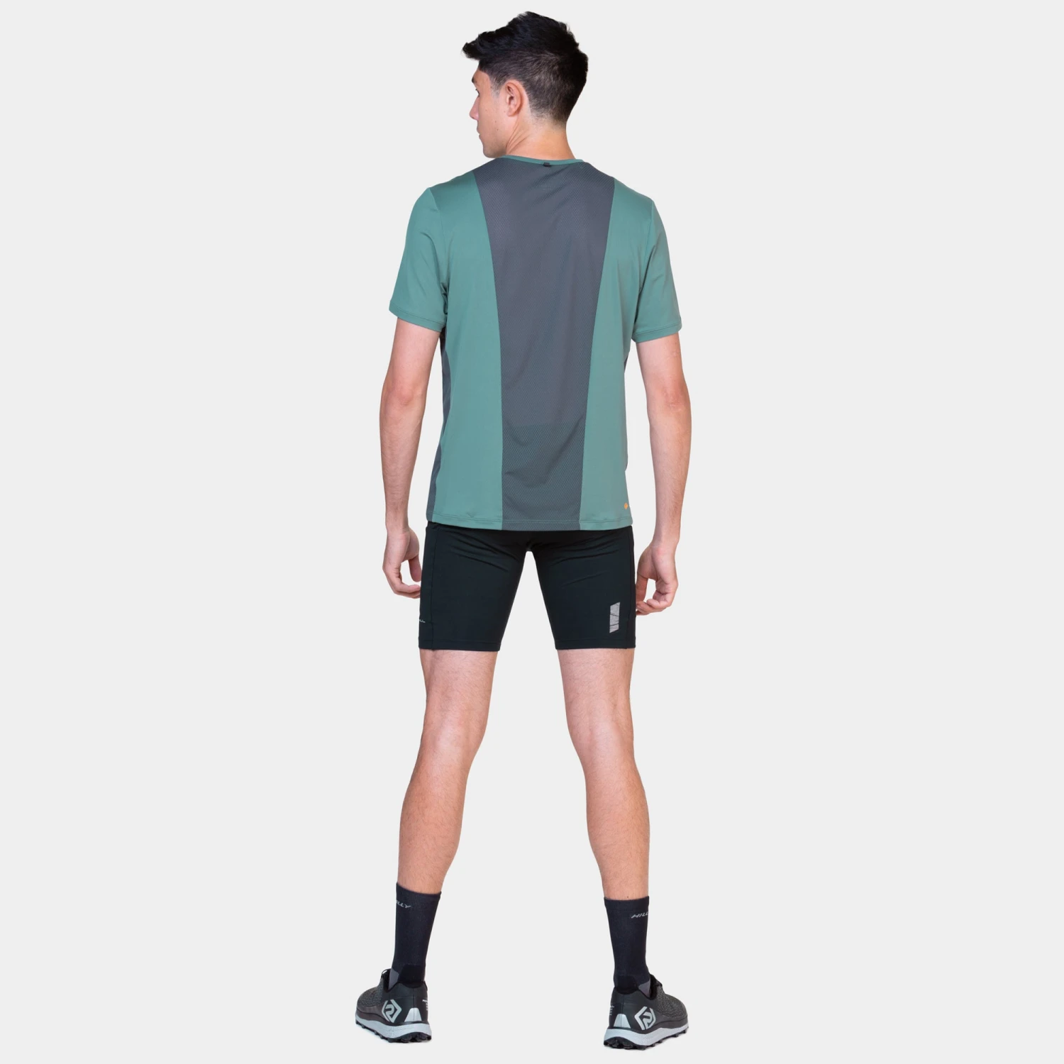 RONHILL Tech 1/2 Zip Running Tee 4 RONHILL Tech 1/2 Zip Running Tee - Image 2