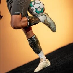 G-Form V2 Shin Guard CE -Sporting Goods Store 3 36e415dd cd8b 48c9 8c5c 2182b70024e0