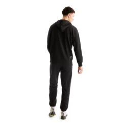 On Running Club Hoodie -Sporting Goods Store 3 691ef1b6 9585 4235 99c6 e66b1c5c8125