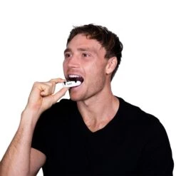 Self-Fit Junior Silver Gumshield -Sporting Goods Store 3 761596d6 df1e 4d6c ad0c d6ac4340362b