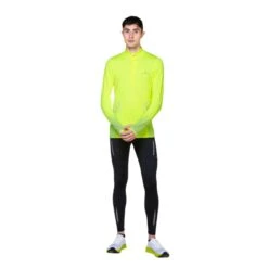 RONHILL Tech Reflect Running 1/2 Zip -Sporting Goods Store 3 86c2fd60 6fcc 4f6f 8761 0163cd5f5a56