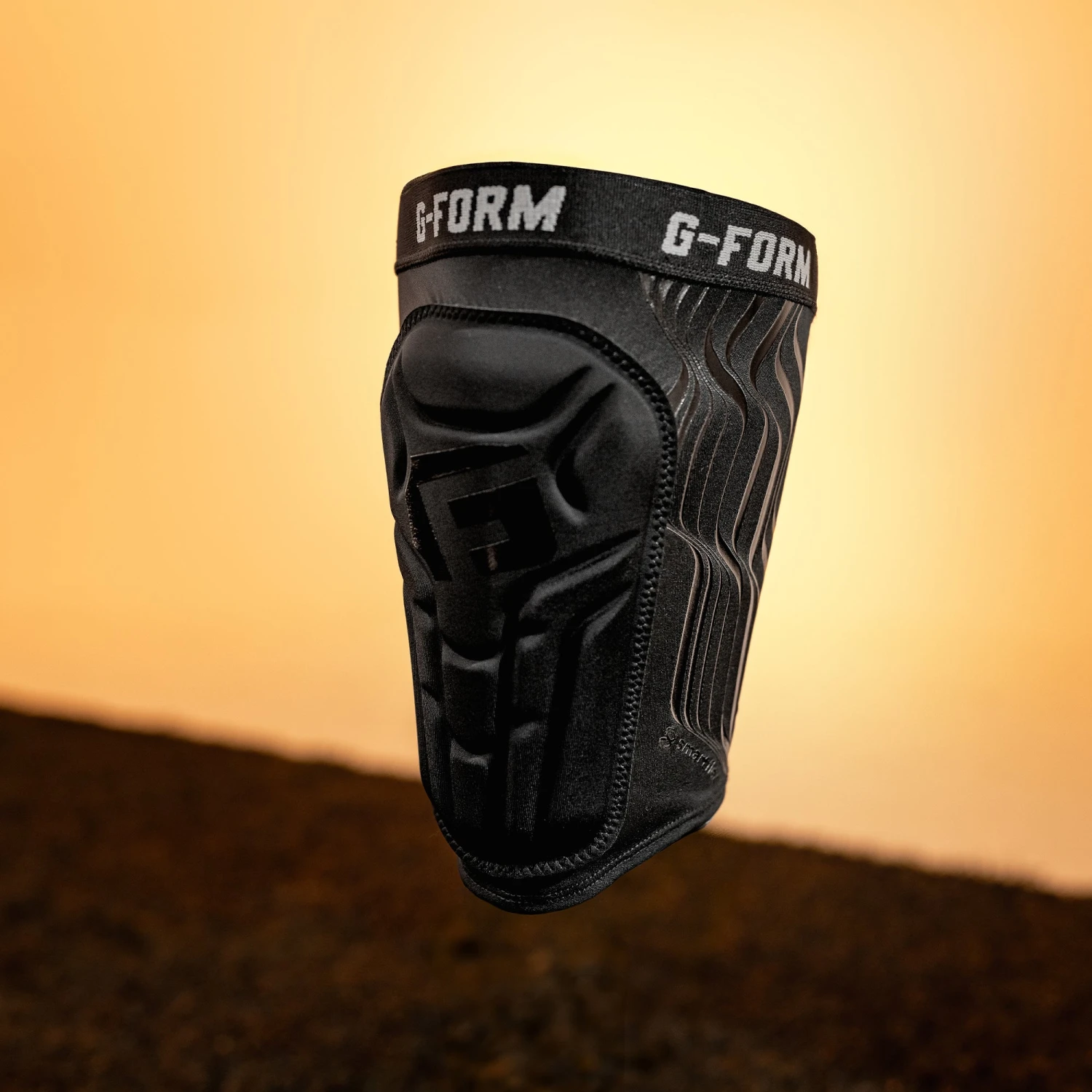G-Form Youth V2 Shin Guard CE 4 G-Form Youth V2 Shin Guard CE - Image 2