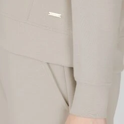 ATHLECIA Women's Jacey Crew Neck Sweatshirt -Sporting Goods Store 4 92157c59 8e6d 4864 bc74 0837efd4c30c