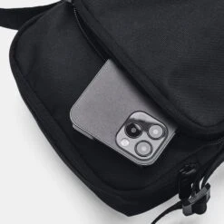 Under Armour UA Loudon Lite Crossbody Bag -Sporting Goods Store 4 a1b713c7 07e3 422a b027 b3b78dfd2f39
