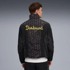 Puma Borussia Dortmund KS Club World Cup 25 Reversible Jacket 12 Puma Borussia Dortmund KS Club World Cup 25 Reversible Jacket -Sporting Goods Store 4 a9c93248 f1b2 441f a696 03ec30b3a090