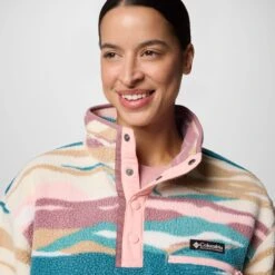 Columbia Women's Helvetia II Cropped Sherpa 1/4 Snap Printed Fleece -Sporting Goods Store 4 be6487b3 cf05 4359 a103 57aadbf69ccb