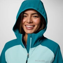 Columbia Women's Heather Canyon Hooded Softshell Jacket -Sporting Goods Store 4 f4f1677b 5562 4d64 9177 ef9e27f71fbe