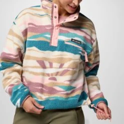 Columbia Women's Helvetia II Cropped Sherpa 1/4 Snap Printed Fleece -Sporting Goods Store 5 3681a707 5a76 4558 b707 bf4a5864acd1