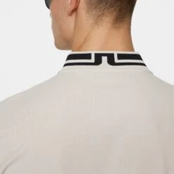 J.Lindeberg Tyson Golf Polo Shirt -Sporting Goods Store 5 67f0d022 3194 4f29 b8cb b3025730e0af