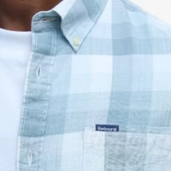 Hillroad Tailored Shirt -Sporting Goods Store 6 82cde673 7098 449f a5af ec2b38c20ebd