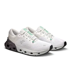 On Running Cloudflyer 5 Running Shoes 11 On Running Cloudflyer 5 Running Shoes -Sporting Goods Store 6 9dea6280 1d88 47ca ac75 1f543be55f26