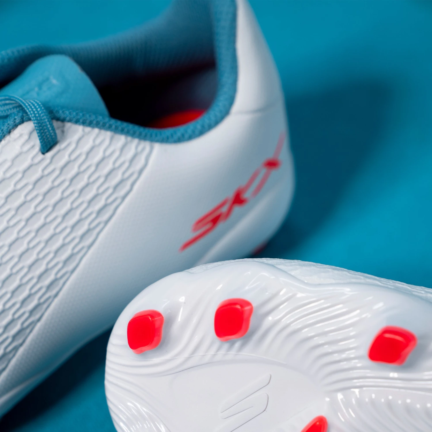 Skechers SKX2 Kids MG Football Boots 7 Skechers SKX2 Kids MG Football Boots - Image 5