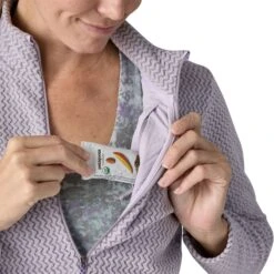 Patagonia R1 Air Zip Neck - Womens -Sporting Goods Store 6 c6fb32da c5e7 4b66 8b76 2e649dba550f