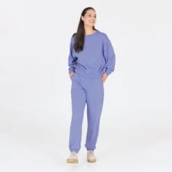 ATHLECIA Women's Carmen Crew Neck Sweatshirt -Sporting Goods Store 6 db2dc839 0b5f 44fc b0bf 45e927a77bc3