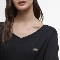 Riley T-Shirt Womens -Sporting Goods Store 6 e3865324 991c 4cb8 baf4 14d90419d838