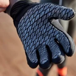 Zone3 Neoprene Swim Gloves -Sporting Goods Store 7 ad70a881 41dd 4962 ac34 871716f08df7