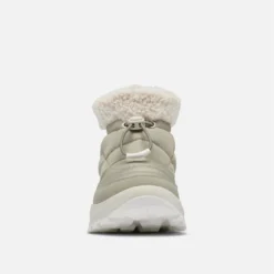 Columbia Women's Snowtrot Shorty Winter Boots -Sporting Goods Store 7 c31c647d 2b30 4551 9fb8 160c03225e53