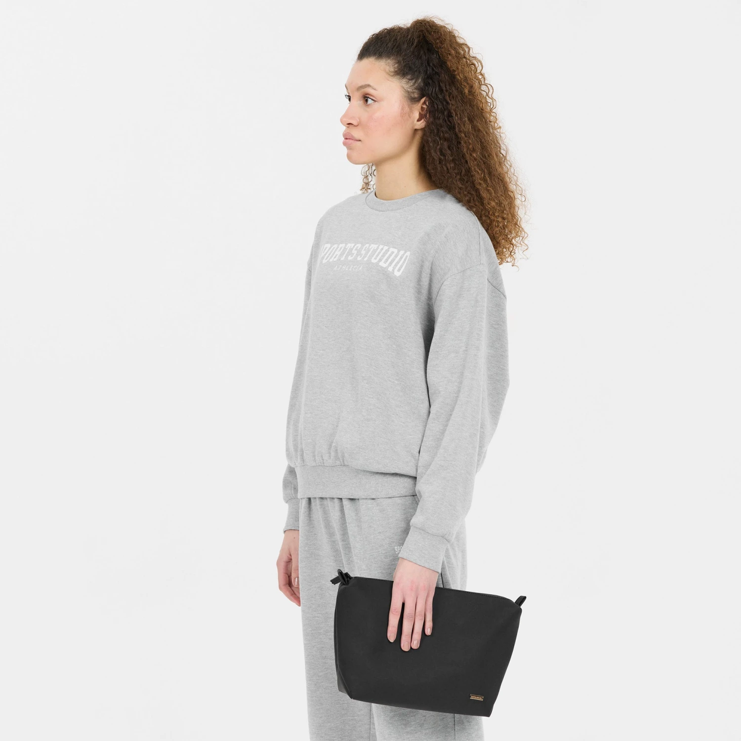 ATHLECIA Berlina Toilet Bag 4 ATHLECIA Berlina Toilet Bag - Image 2