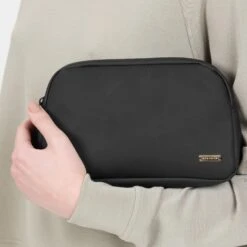 ATHLECIA Berlina Cosmetic Purse 13 ATHLECIA Berlina Cosmetic Purse -Sporting Goods Store 8 6768be21 1c02 4c19 b9d9 a20590b6d643