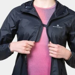 RONHILL Tech All-Terrain Running Jacket Womens -Sporting Goods Store 9 3a924bd8 38c0 4dd4 b0bf 217638189021