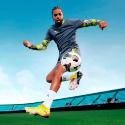 Puma Future 8 Ultimate FG Football Boots -Sporting Goods Store FUTURE 8 ULTIMATE FG Football Boots 1